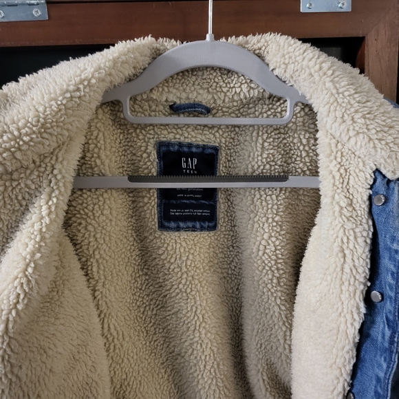 GAP Teen Denim Sherpa Jacket Size 10 - Picture 7 of 10